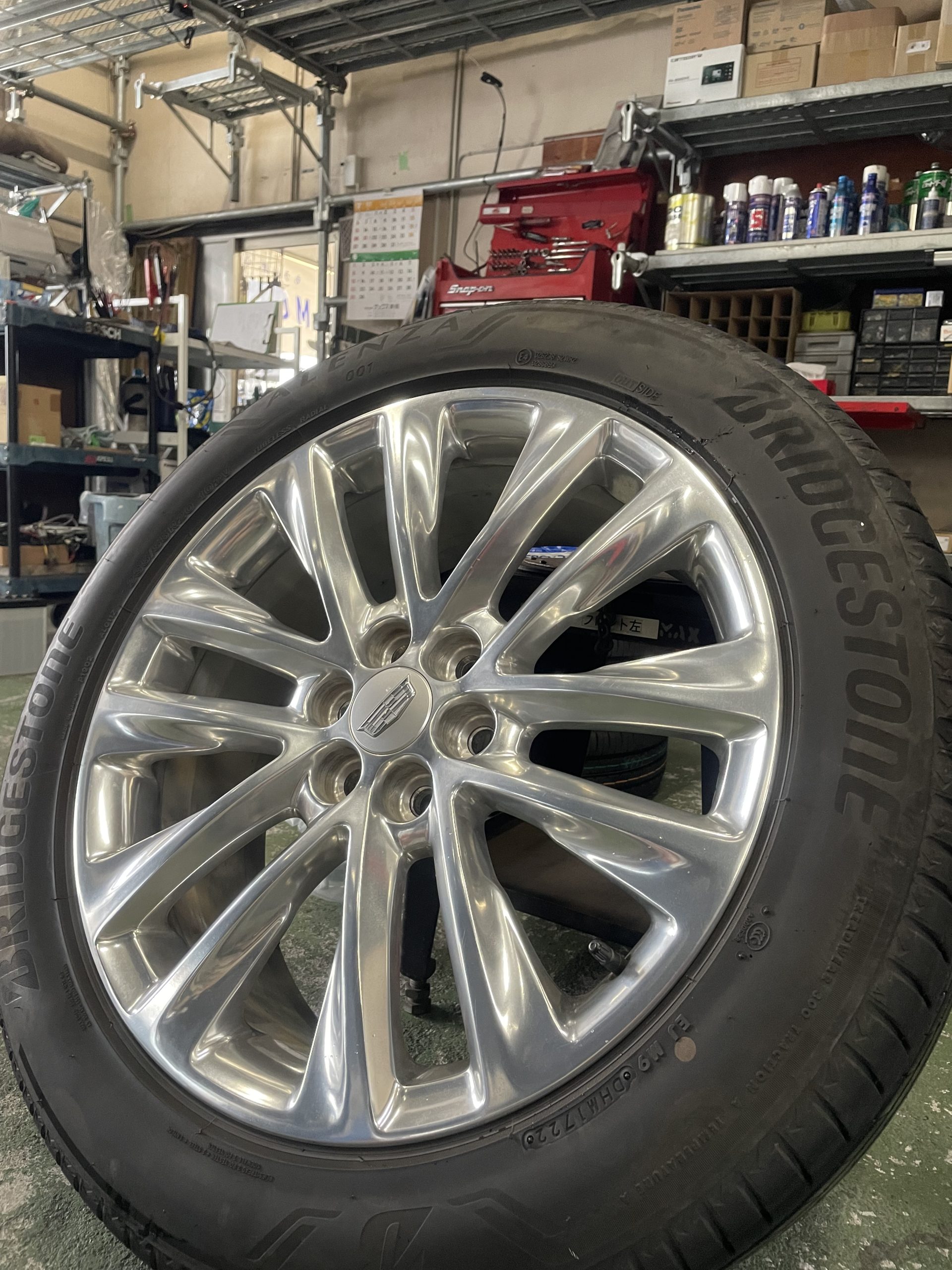 キャデラック＿XT5｜藤枝市カーリース専門店ならフラット７藤枝
