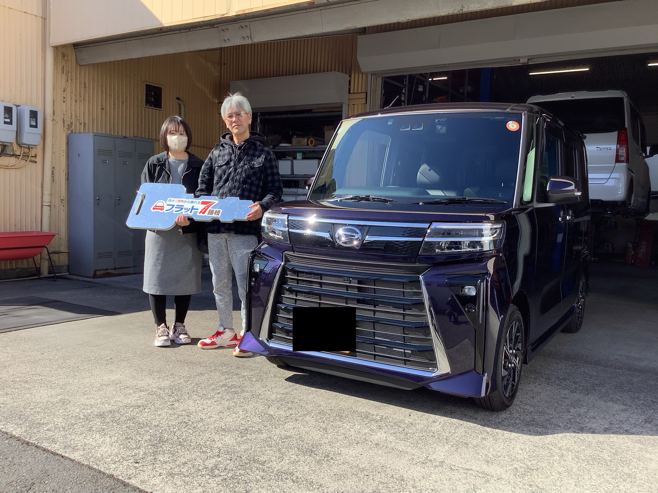 ダイハツ＿タントカスタム｜藤枝市カーリース専門店ならフラット７藤枝