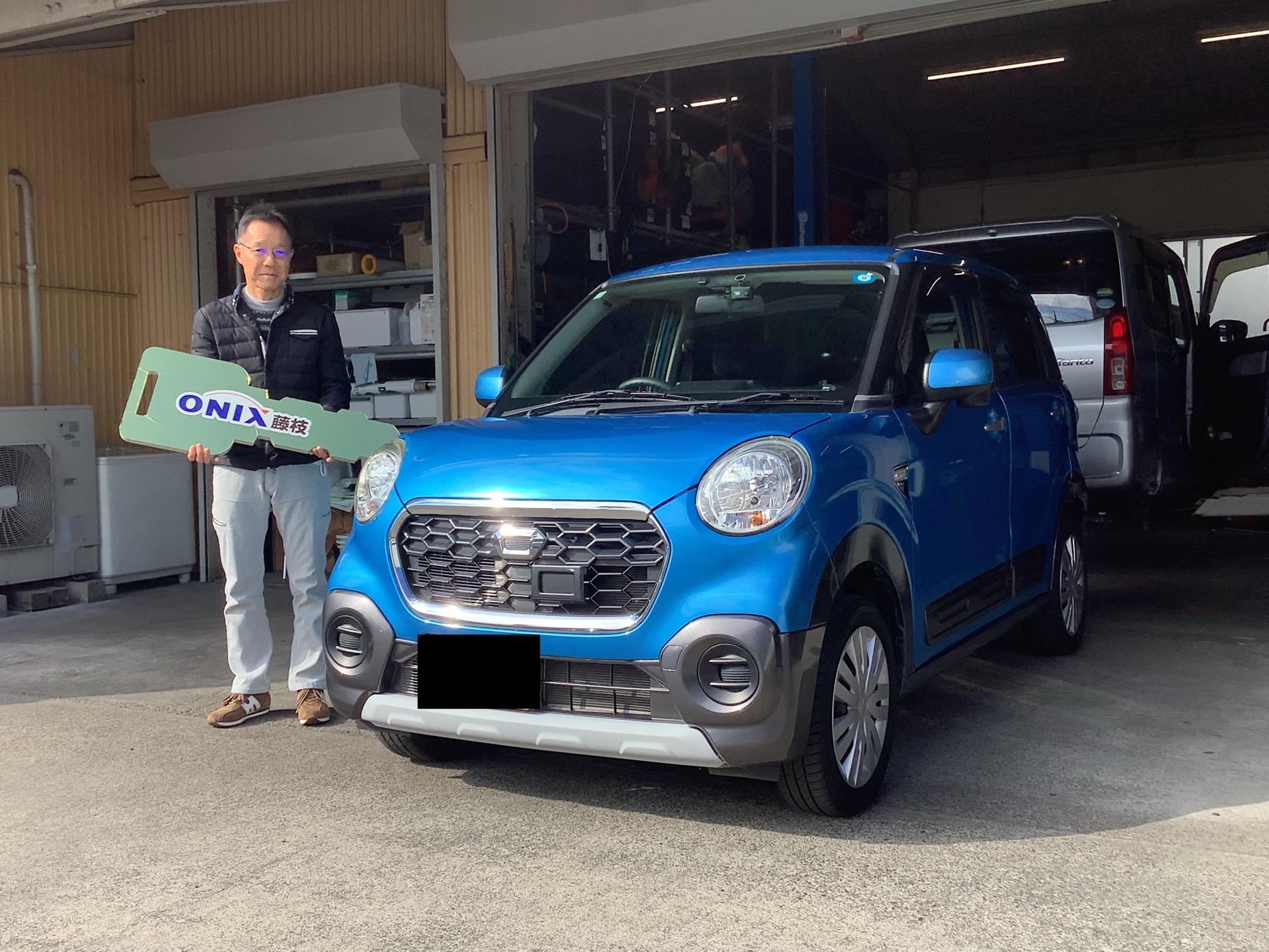 ダイハツ＿キャストアクティバ｜藤枝市カーリース専門店ならフラット７藤枝