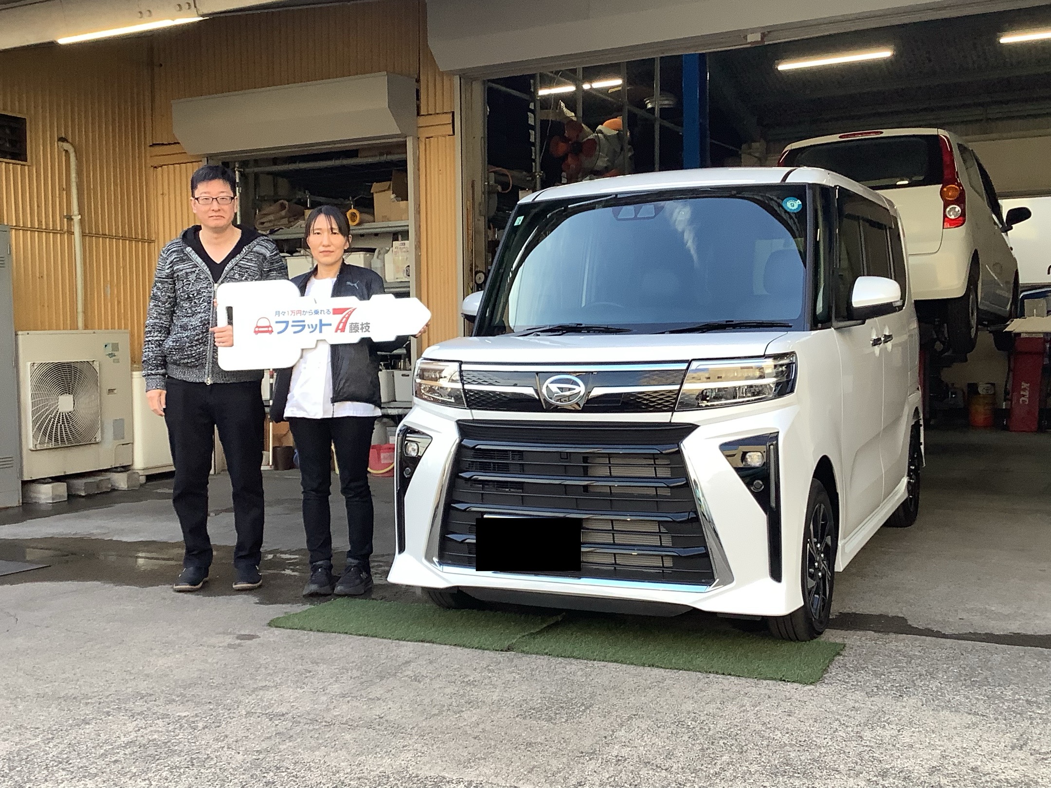 ダイハツ＿タントカスタム｜藤枝市カーリース専門店ならフラット７藤枝