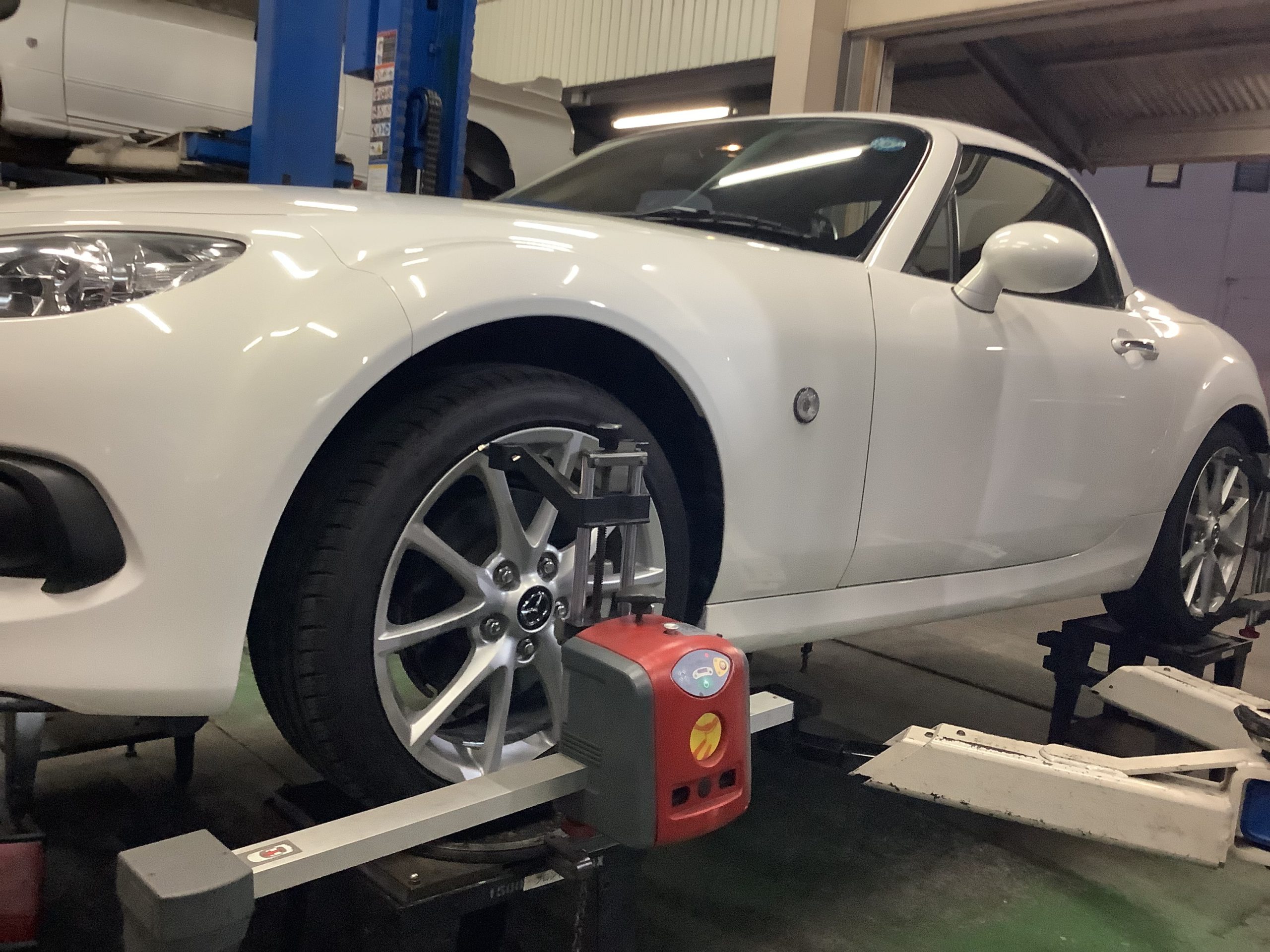 アライメント調整🚘🛞｜藤枝市カーリース専門店ならフラット７藤枝