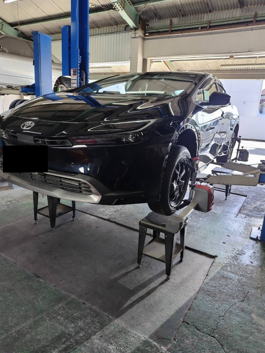 アライメント調整作業🛞🔧｜藤枝市カーリース専門店ならフラット７藤枝